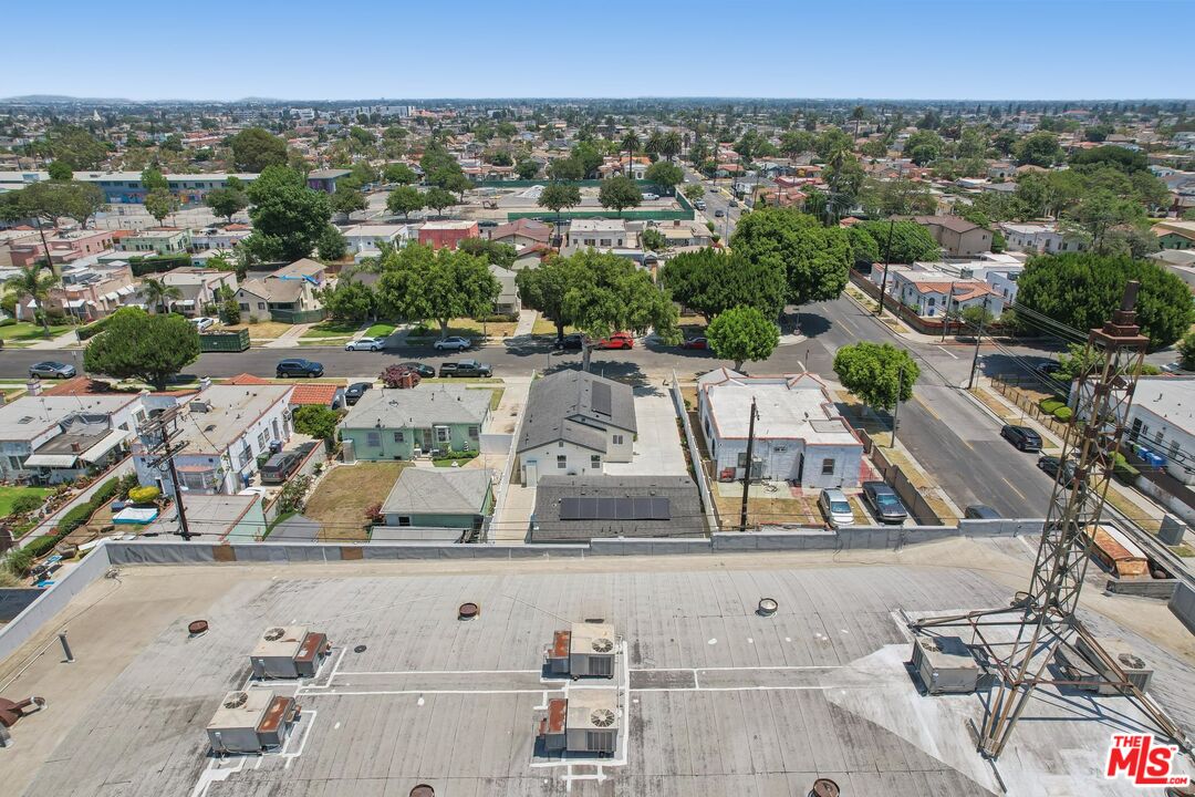 8779 S Hobart Blvd