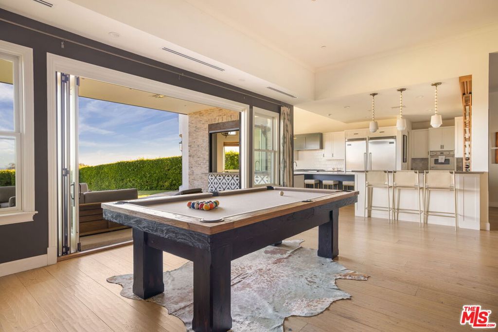 6271 Zuma Mesa Drive