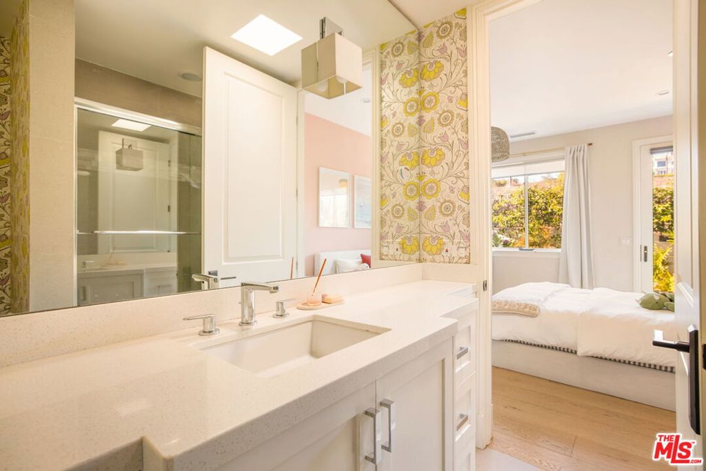 6271 Zuma Mesa Drive