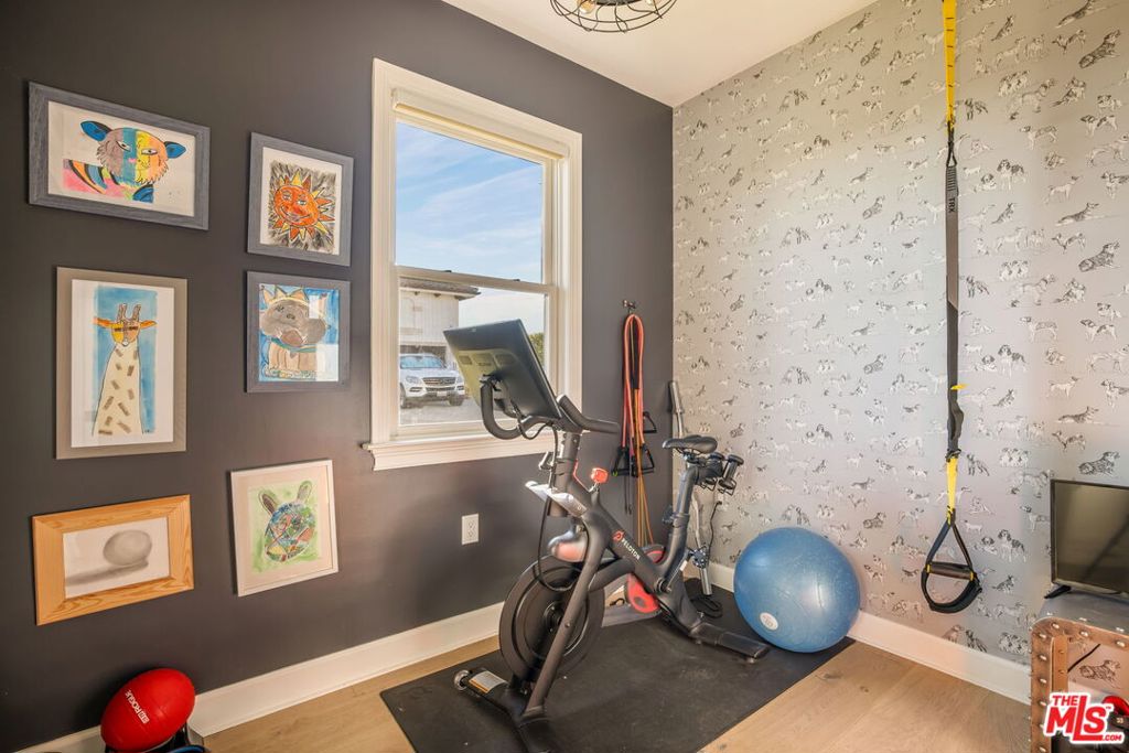 6271 Zuma Mesa Drive