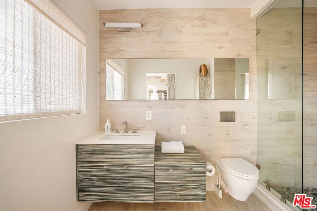 6271 Zuma Mesa Drive