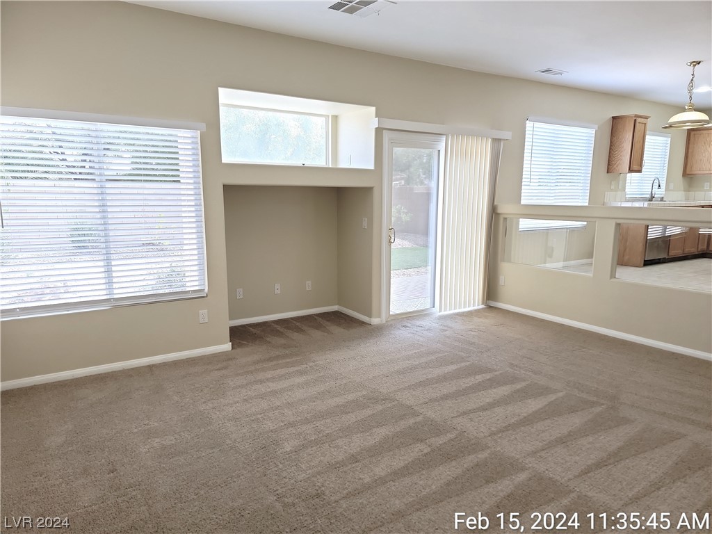 10876 Fishers Island Street