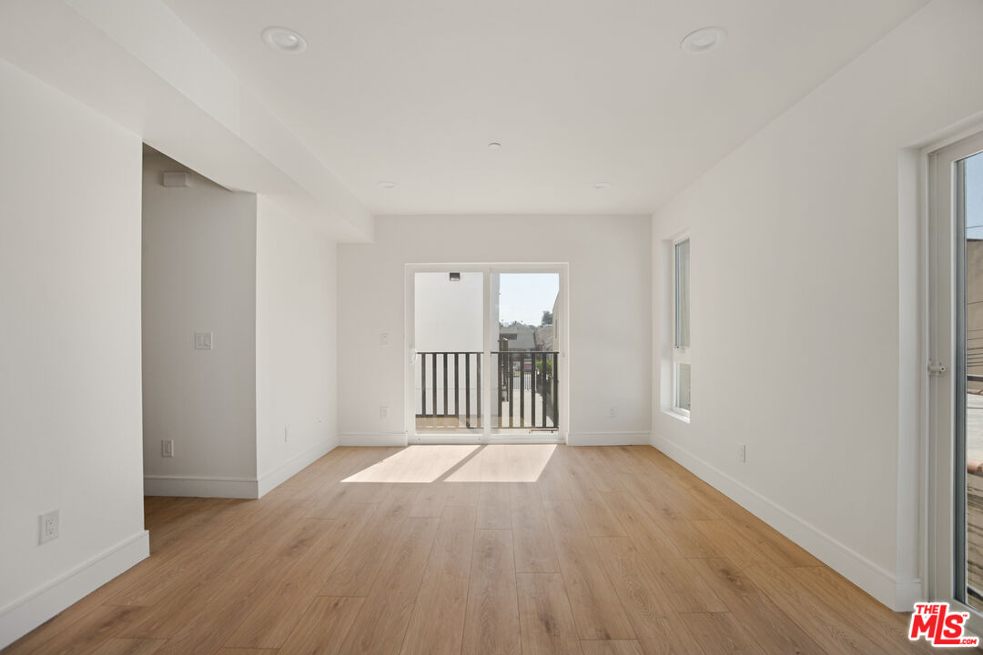 1619 2nd Ave Unit: 1/2