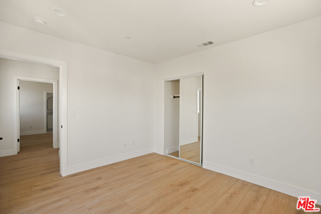 1619 2nd Ave Unit: 1/2