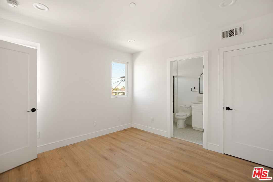 1619 2nd Ave Unit: 1/2