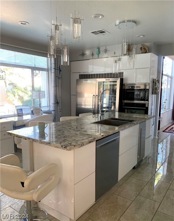 1204 Moorpoint Drive