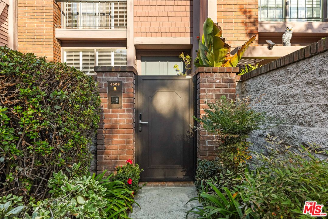 4608 Glencoe Ave Unit: 5