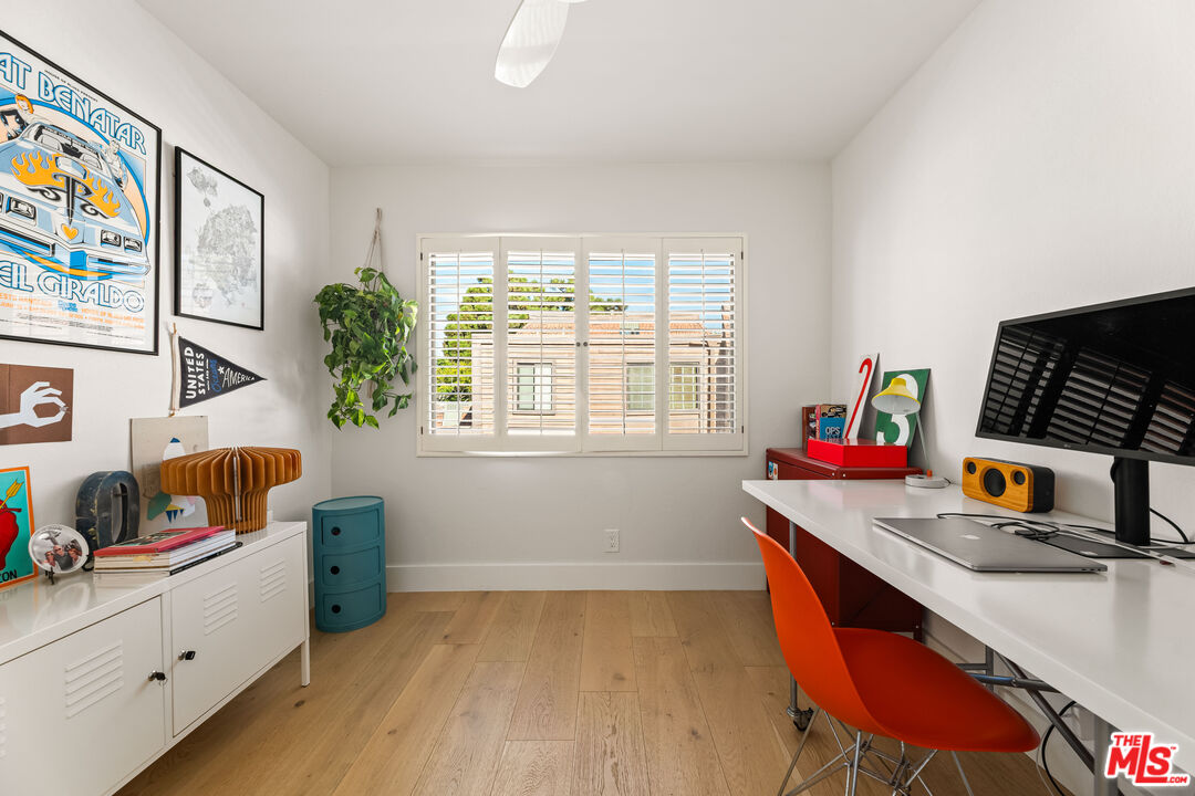 4608 Glencoe Ave Unit: 5