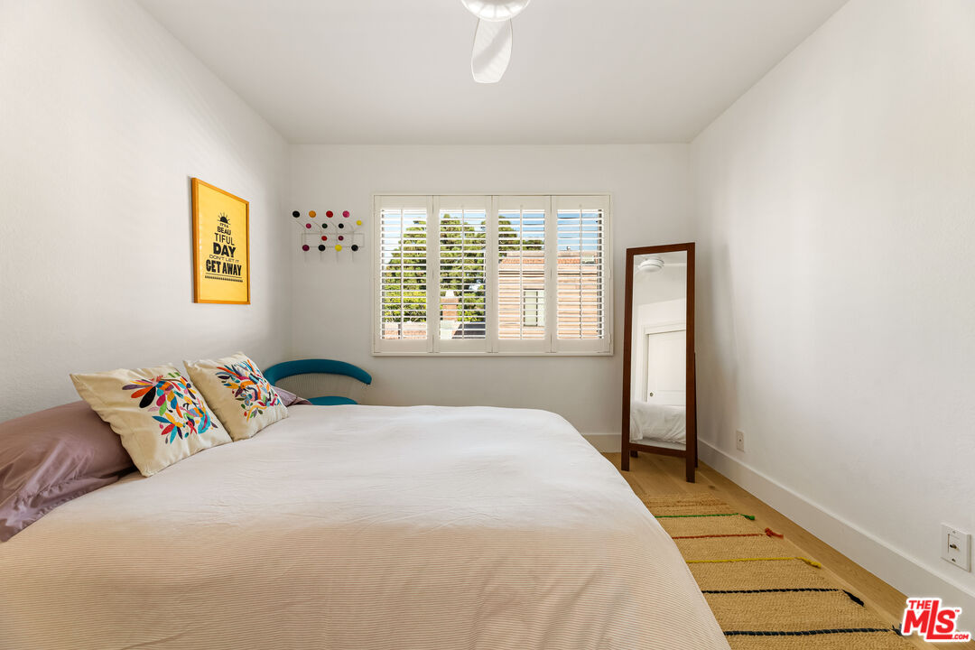 4608 Glencoe Ave Unit: 5