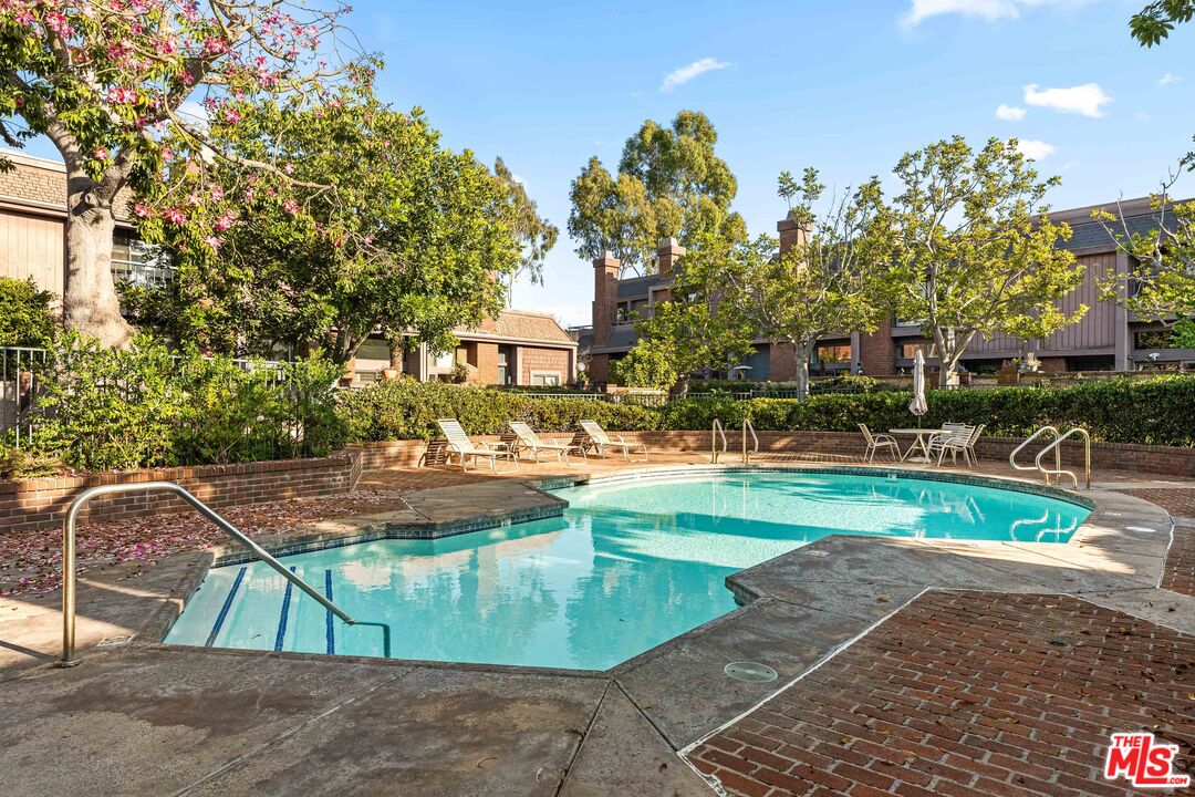 4608 Glencoe Ave Unit: 5