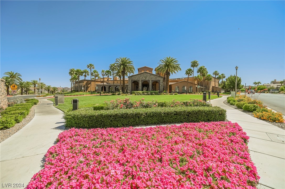 1032 Via Panfilo Avenue
