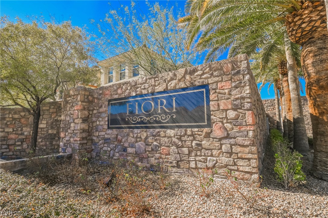 1032 Via Panfilo Avenue