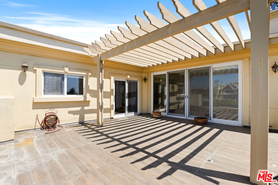 1836 Parnell Ave Unit: 401