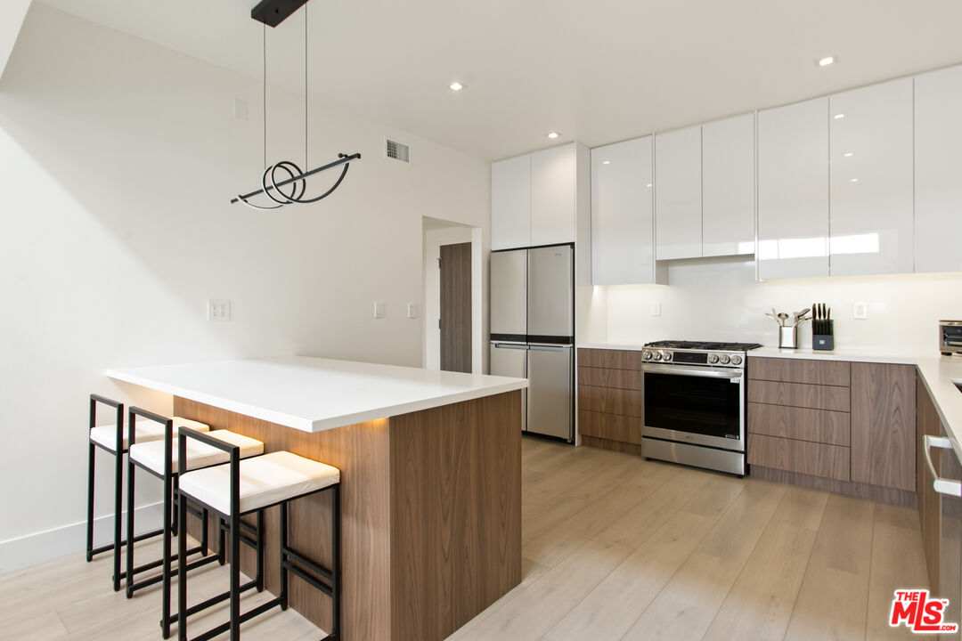 10630 Wilkins Ave Unit: 304