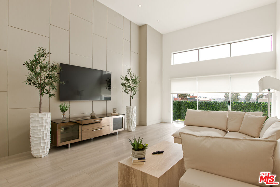 10630 Wilkins Ave Unit: 304