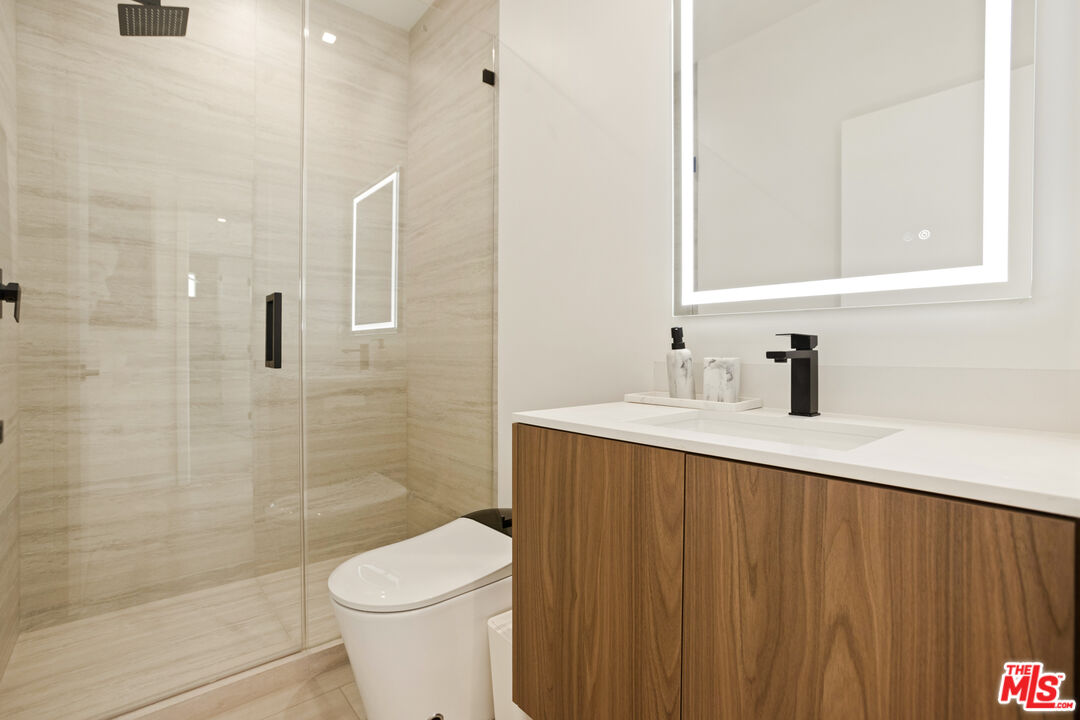 10630 Wilkins Ave Unit: 304