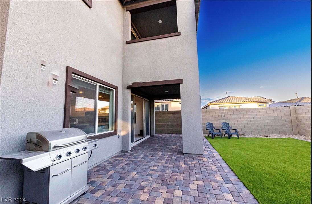 2384 Basin Ridge Street