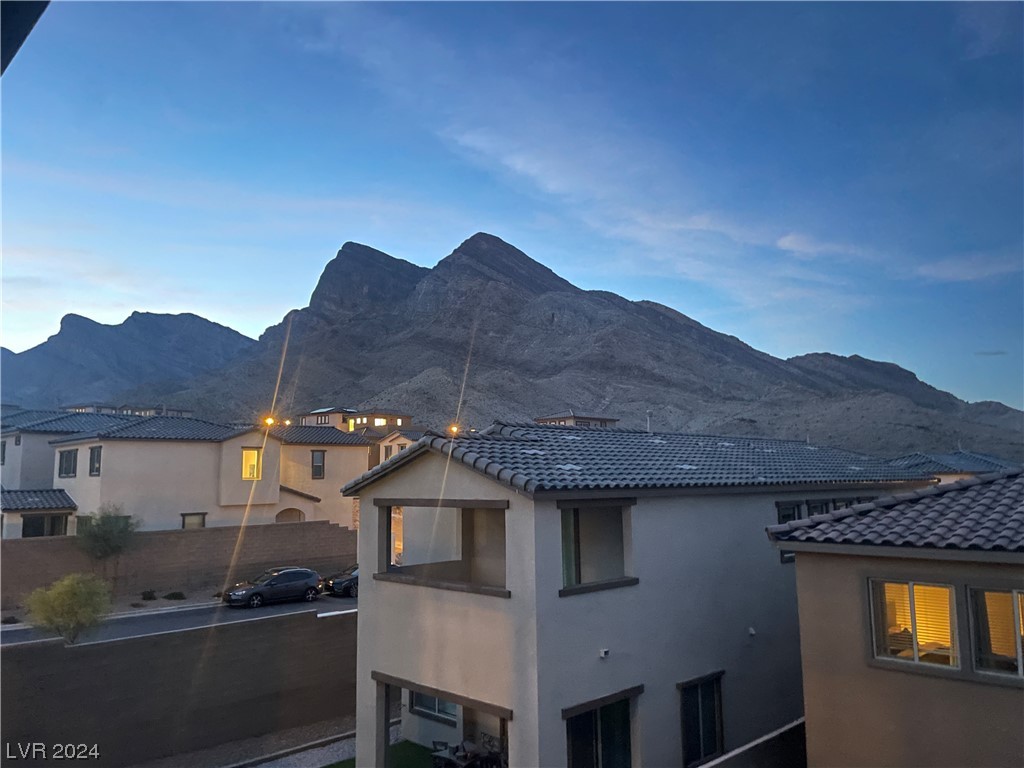 2384 Basin Ridge Street