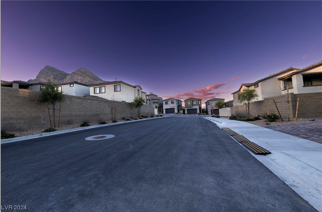 2384 Basin Ridge Street