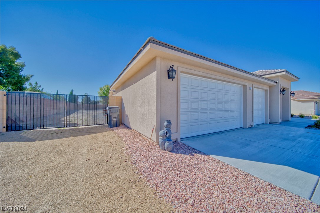 5081 Graystone Drive