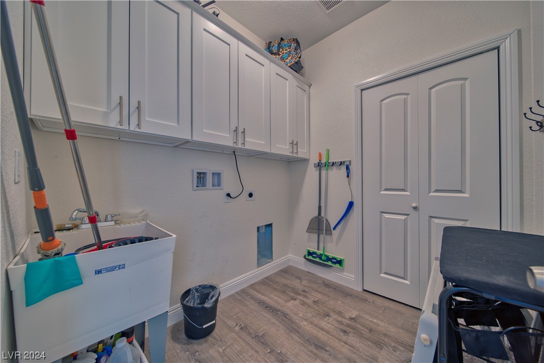 5081 Graystone Drive