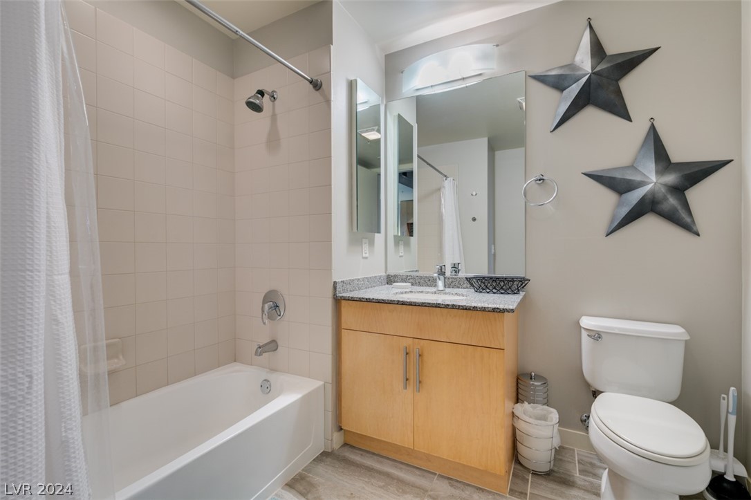 353 East Bonneville Avenue 622