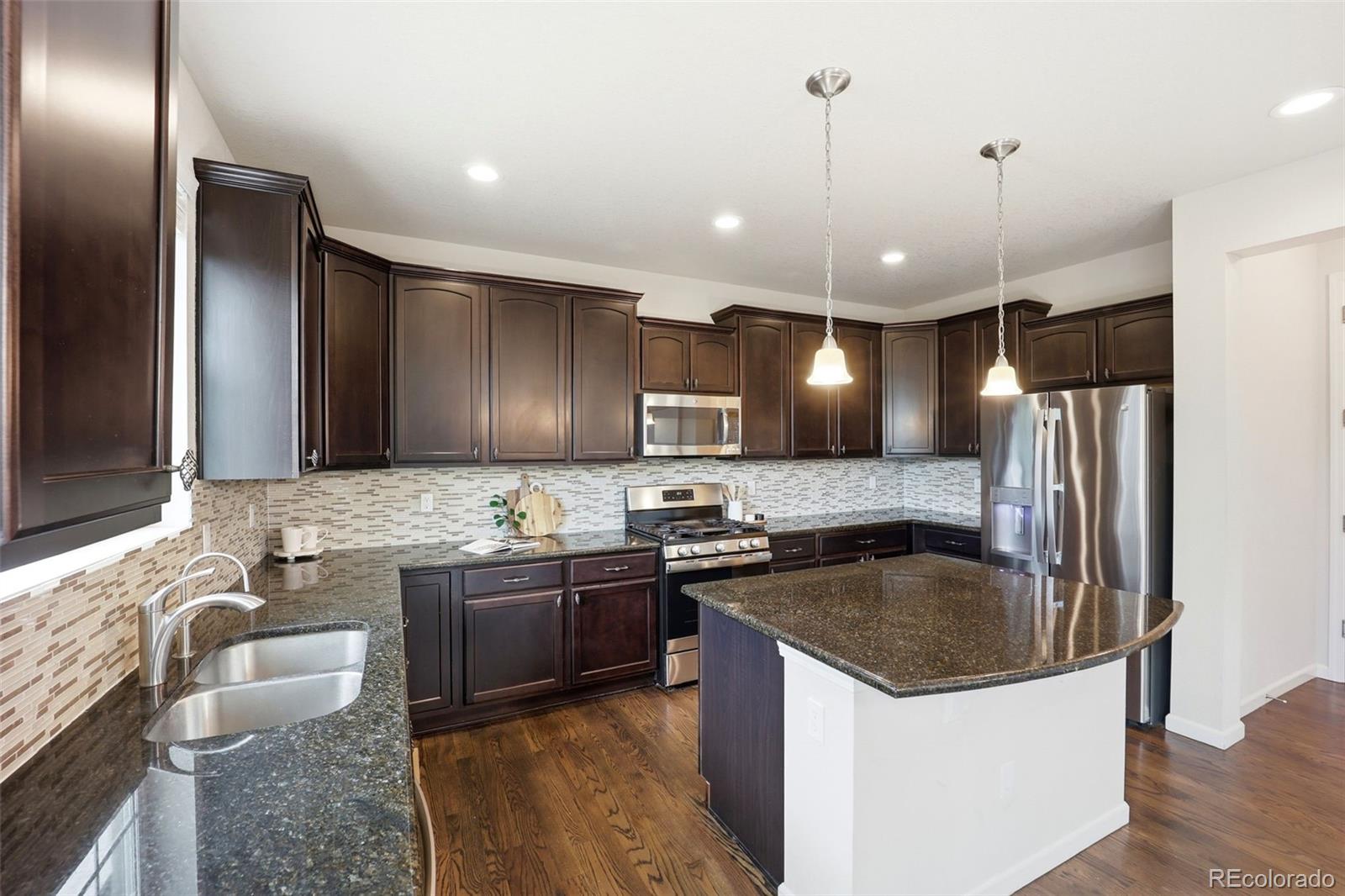 7566 S Quantock Court