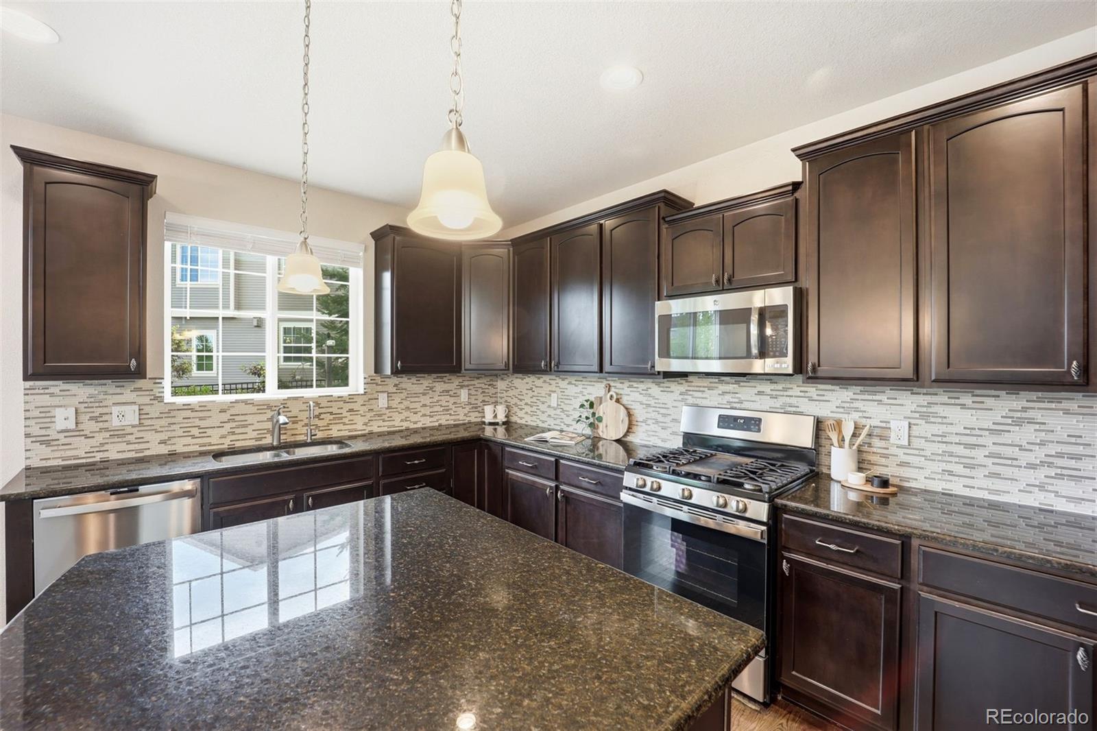 7566 S Quantock Court
