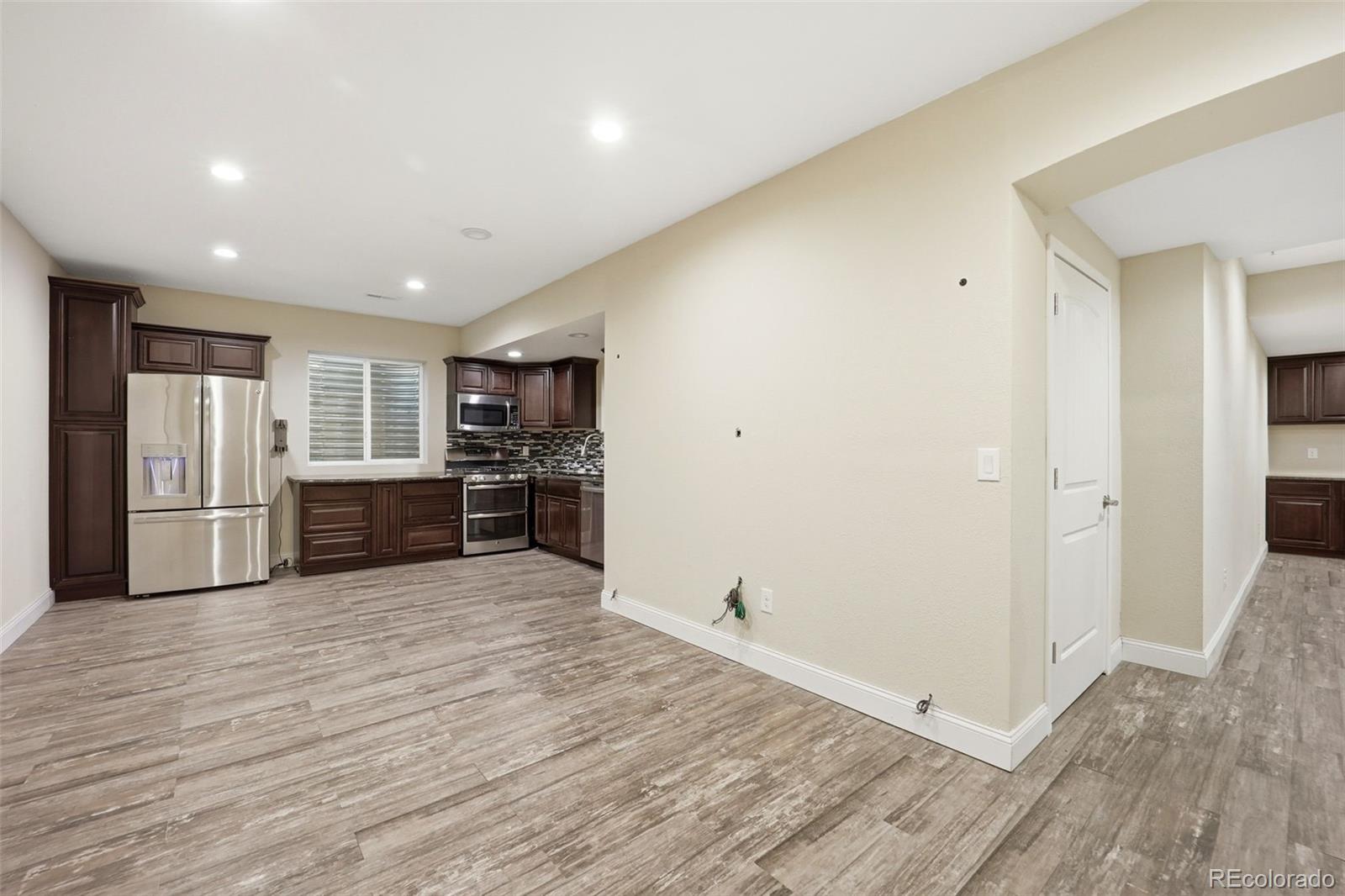7566 S Quantock Court