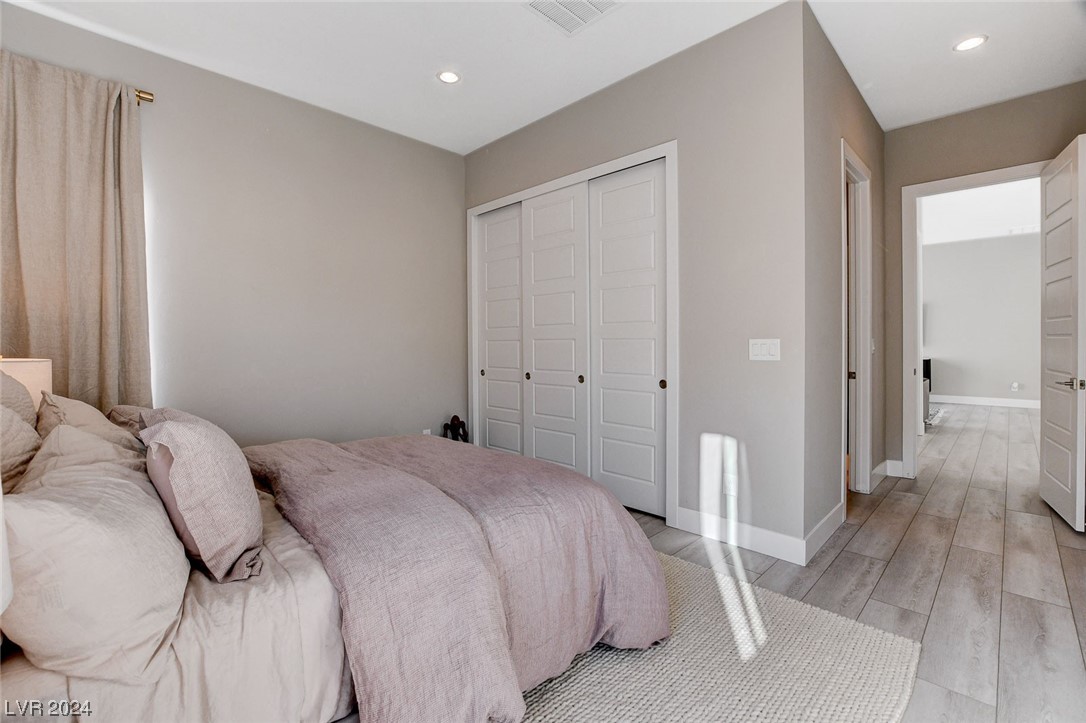 5289 Feathertop Drive