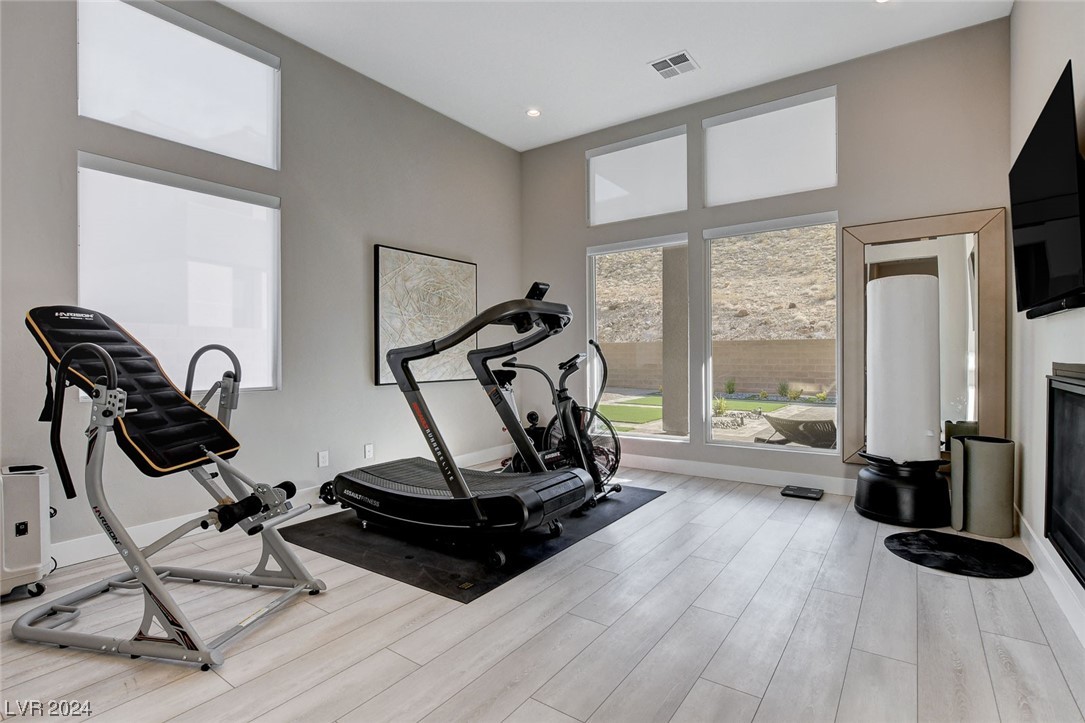 5289 Feathertop Drive