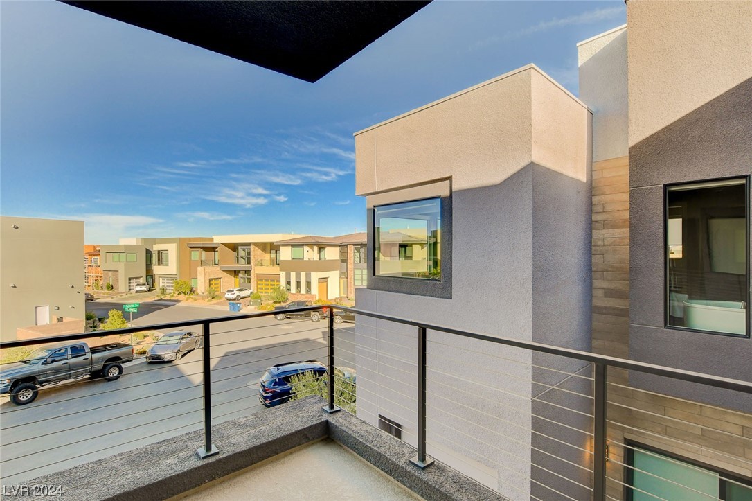 5289 Feathertop Drive