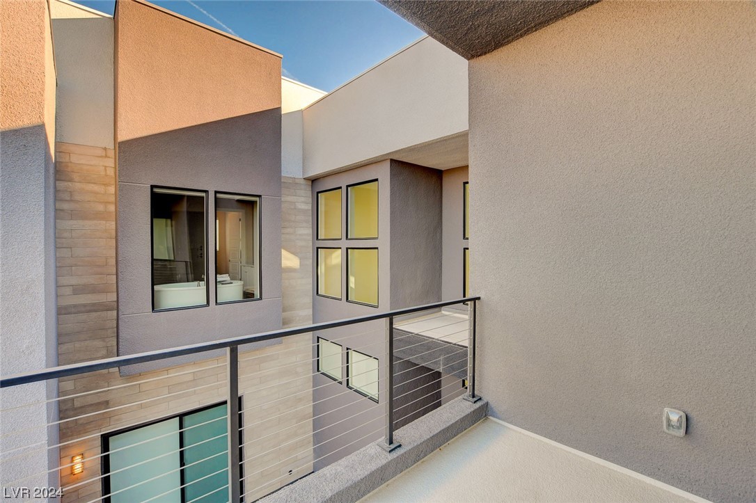 5289 Feathertop Drive