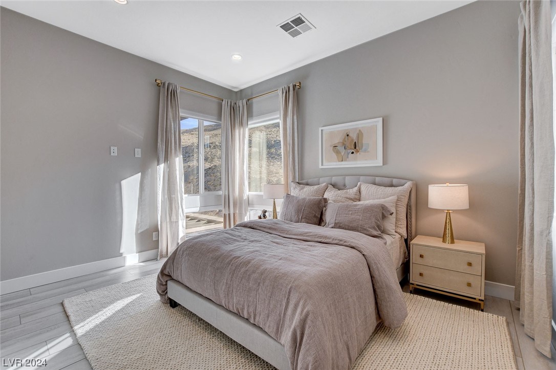 5289 Feathertop Drive
