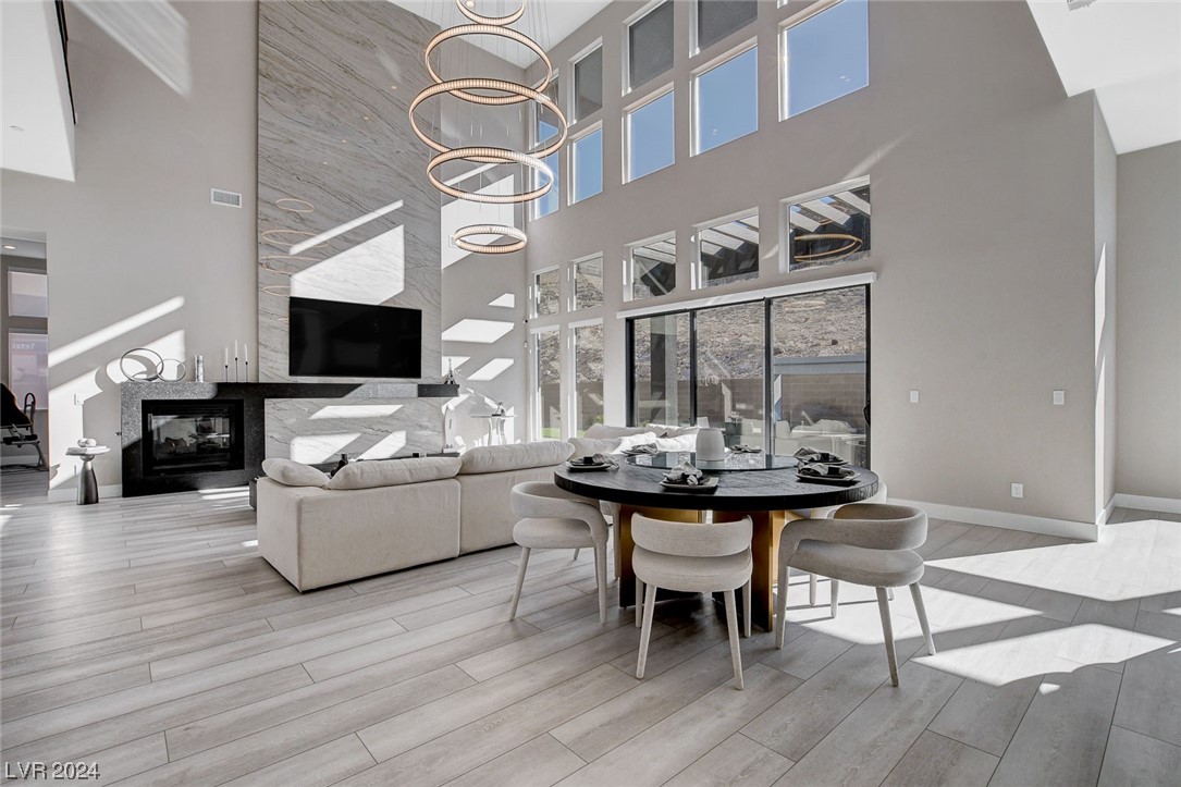5289 Feathertop Drive