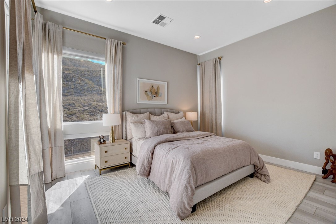 5289 Feathertop Drive