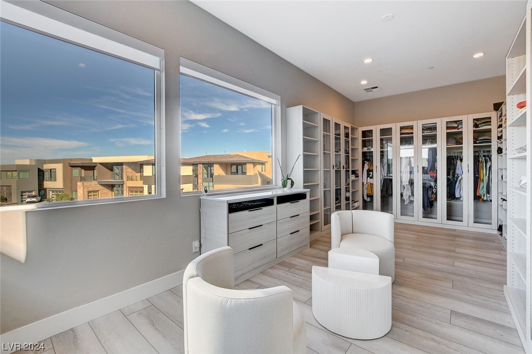 5289 Feathertop Drive