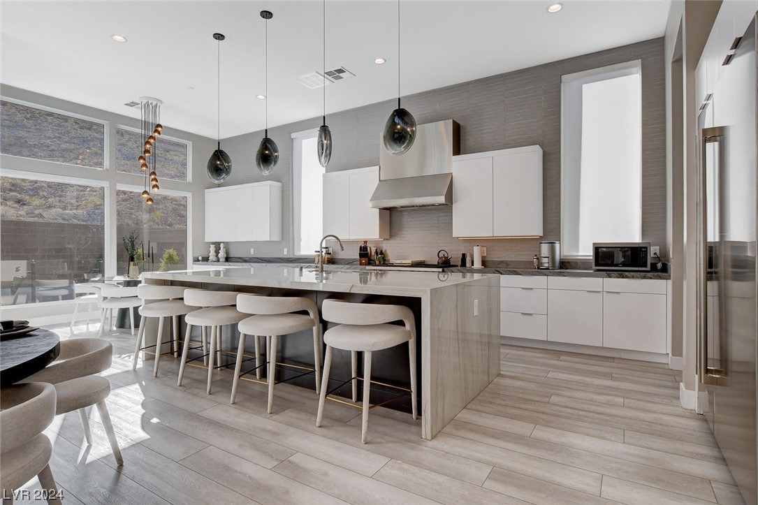5289 Feathertop Drive