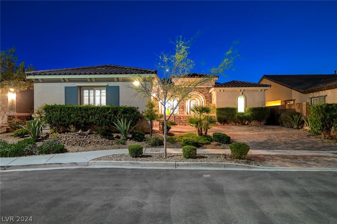 1943 Galleria Spada Street