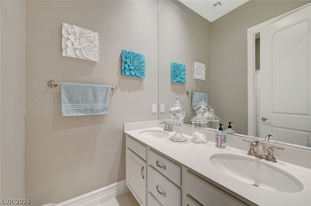 1943 Galleria Spada Street