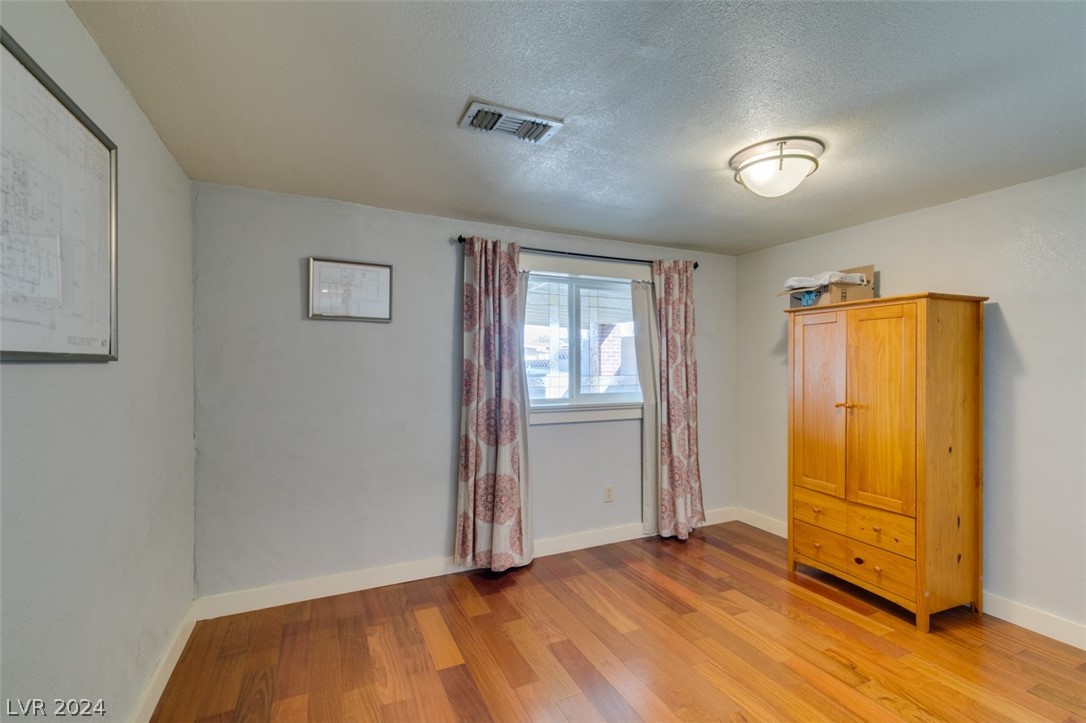 236 Hillcrest Drive