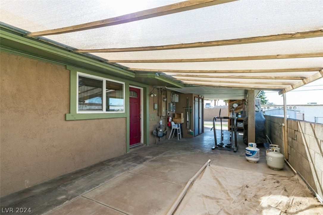 236 Hillcrest Drive