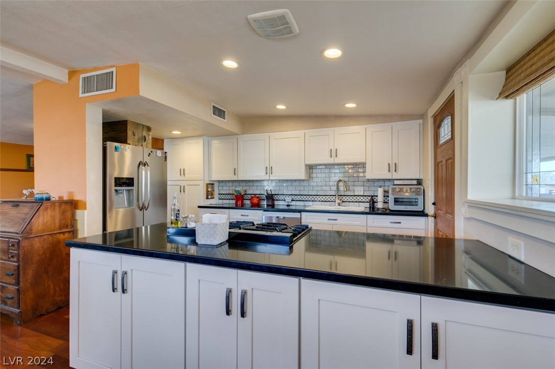 236 Hillcrest Drive