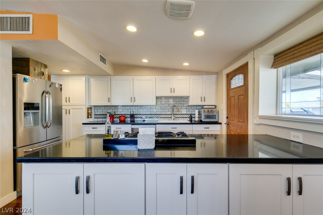 236 Hillcrest Drive