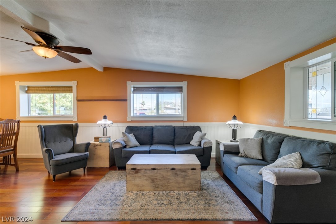 236 Hillcrest Drive