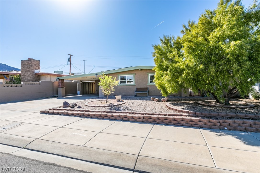 236 Hillcrest Drive