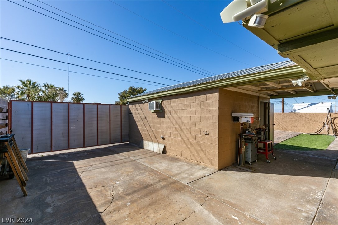 236 Hillcrest Drive