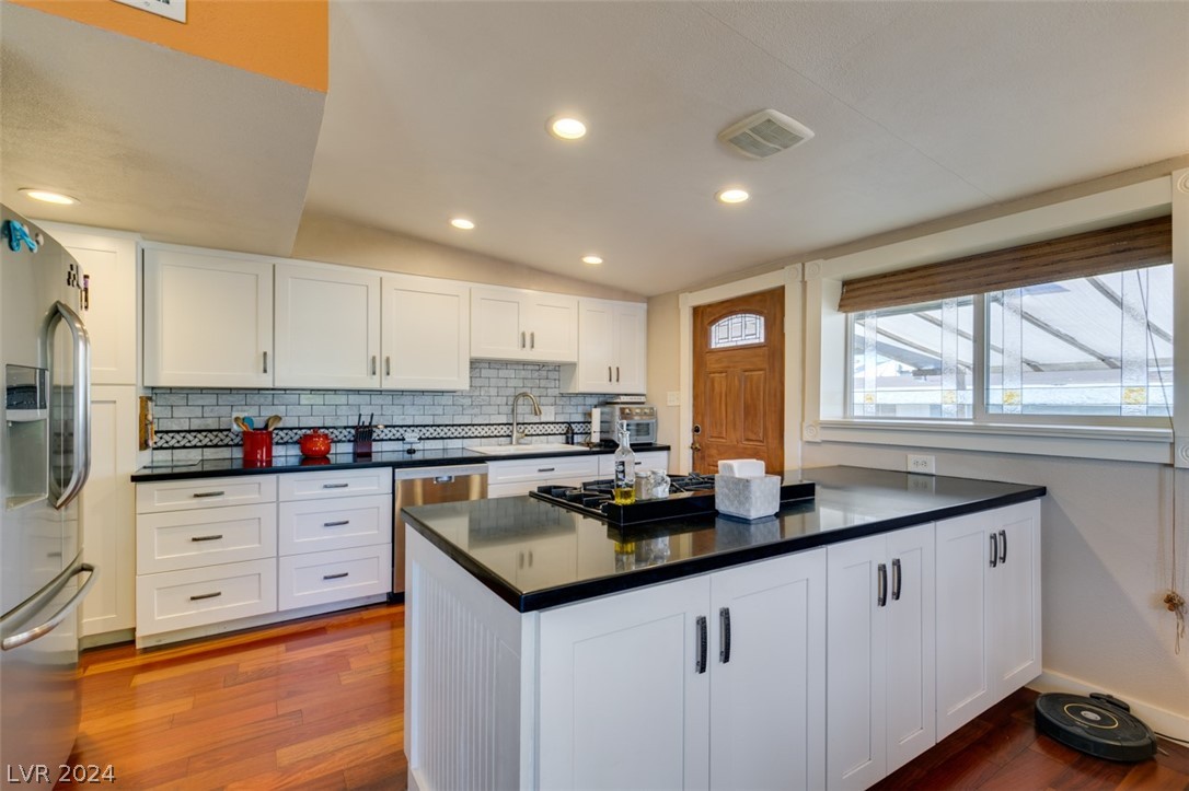 236 Hillcrest Drive