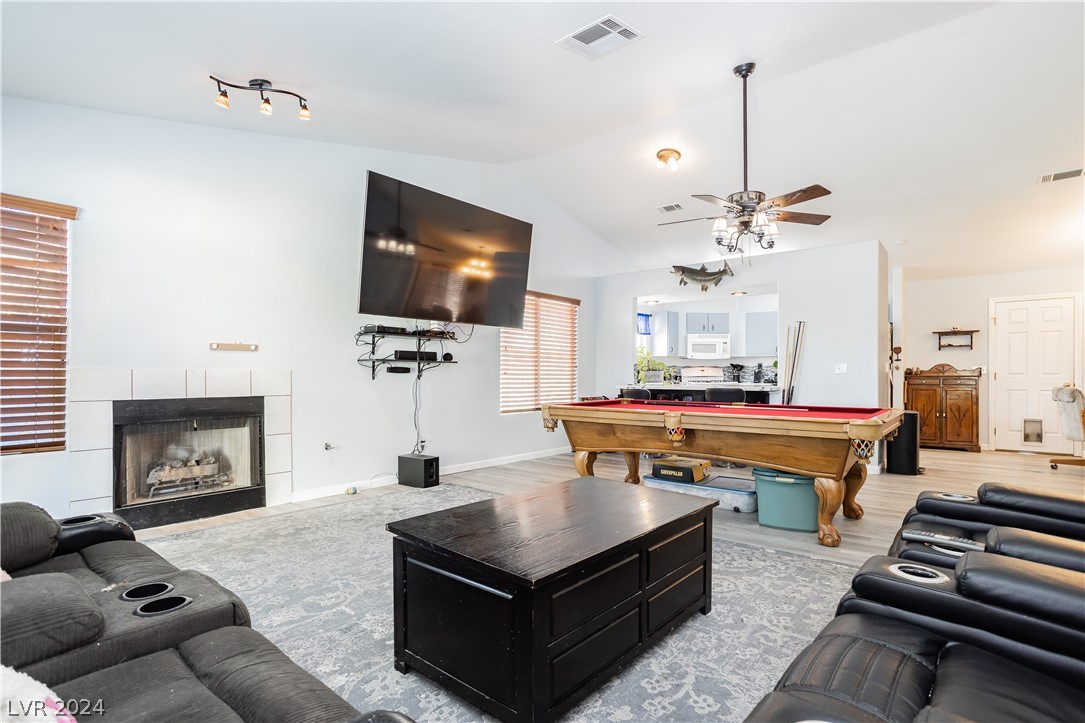 1178 Winnipeg Court