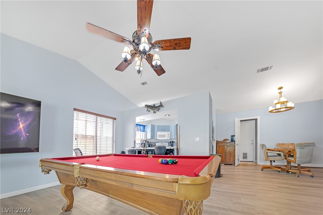 1178 Winnipeg Court